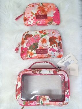 ‼️BACK IN STOCK‼️Ted Baker 3 Piece Nesting Cosmetic Pouch Set, "Pressed Flowers"
